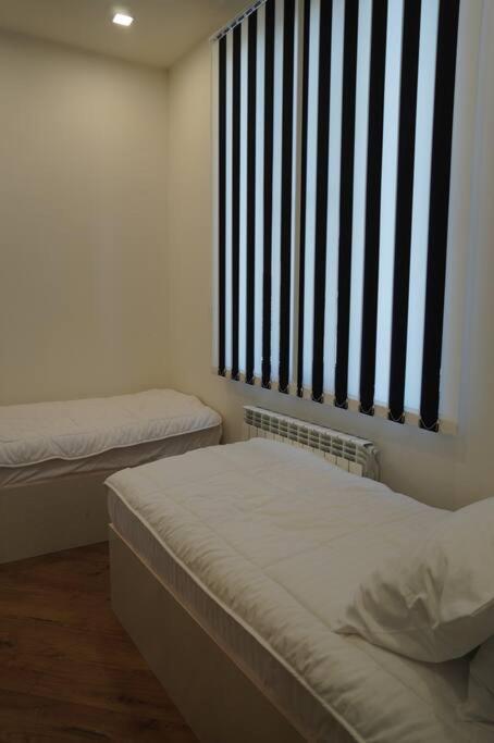 Lovely, Newly Remodeled Apartment In Yerevan! Екстериор снимка